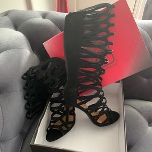 Gladiator boot, size 9, new with box